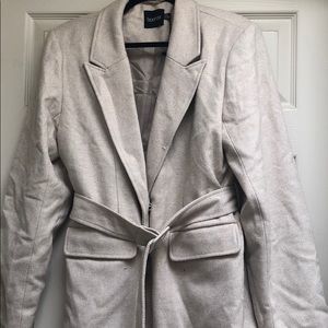IVORY BLAZER WITH BELT